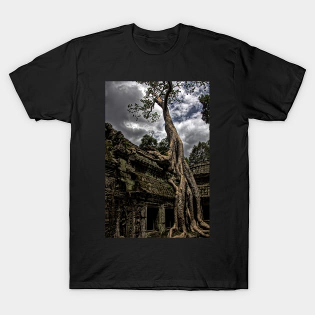 Ta Phrom T-Shirt by Memories4you